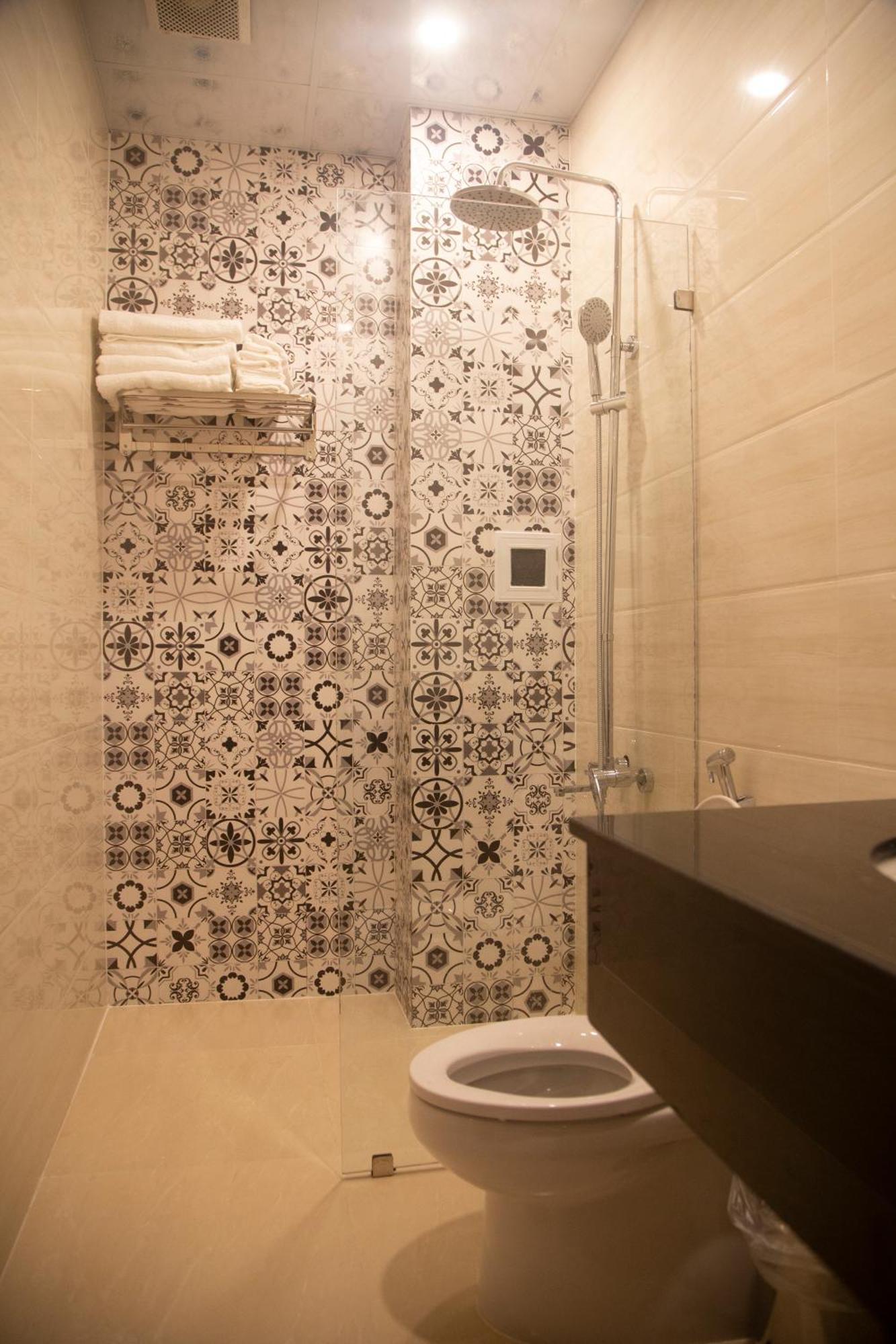 Baka Hotel - Khach San Туїхоа Екстер'єр фото