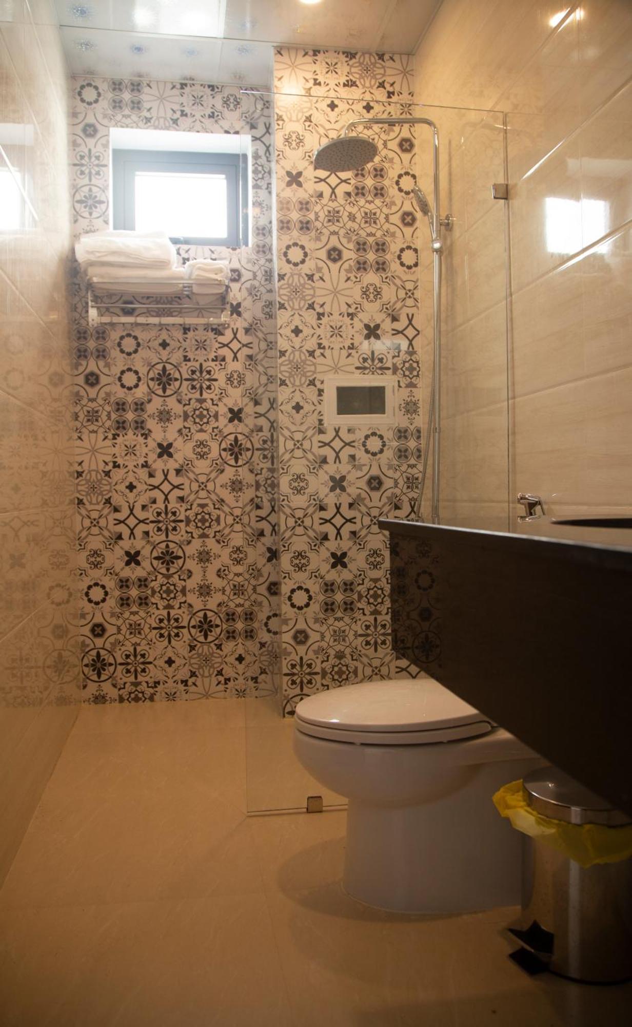 Baka Hotel - Khach San Туїхоа Екстер'єр фото